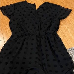 Black women’s romper XL. Worn once